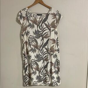 Lungo L’Arno Linen Tropical Palm Leaf Shift Dress Size 1X Pockets Short Sleeve